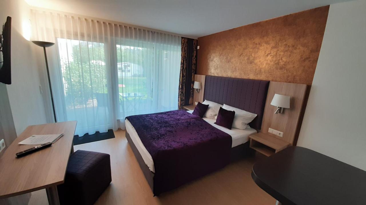 Appartements Am Schillergarten Dresda Esterno foto