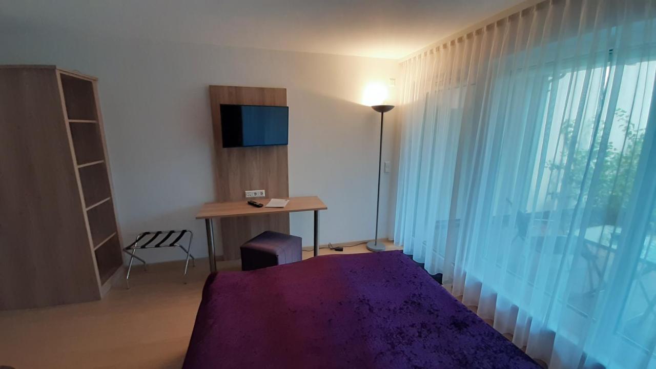 Appartements Am Schillergarten Dresda Esterno foto
