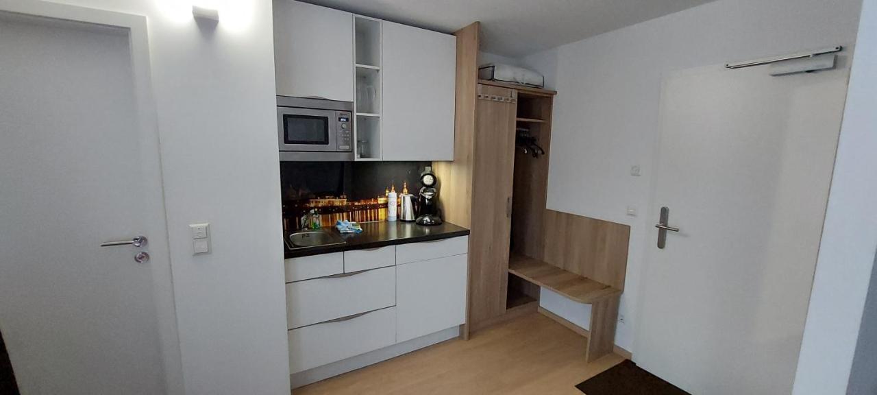 Appartements Am Schillergarten Dresda Esterno foto