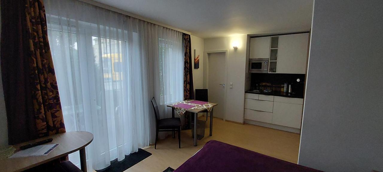 Appartements Am Schillergarten Dresda Esterno foto